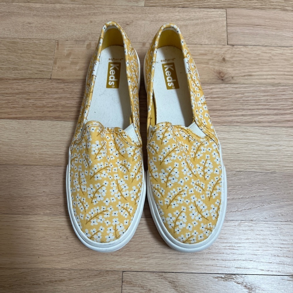 Keds Women’s Yellow Floral Double Decker Slip on Sneakers 6 - Picture 4 of 12